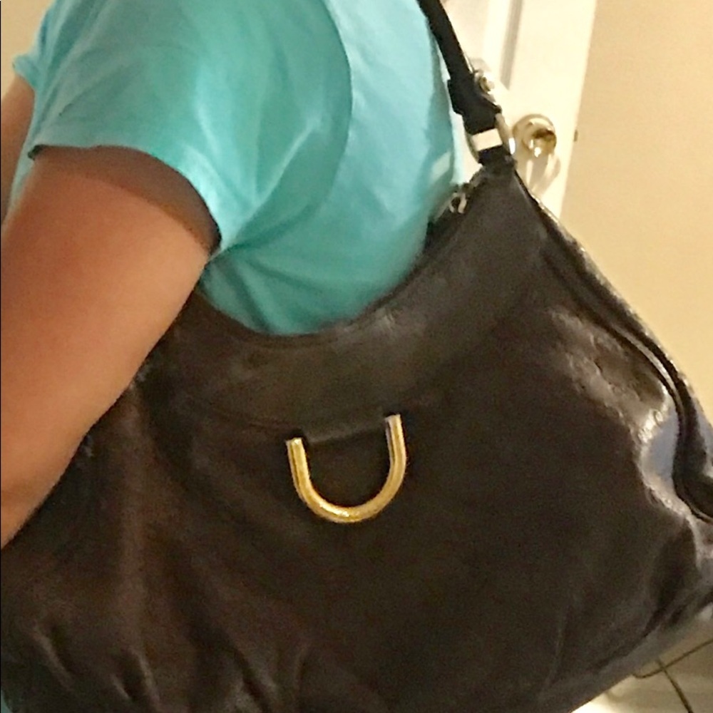 Authentic Gucci Hobo Soft Leather Purse - Picture 4 of 4